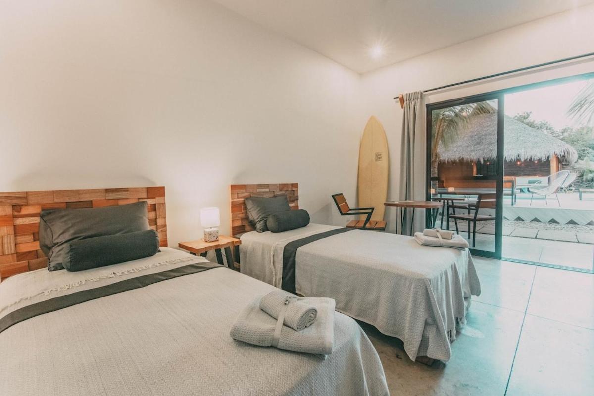 Surf And Yoga Retreat Nicaragua Hostel La Albina Екстериор снимка